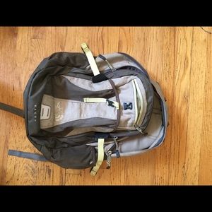 North Face Recon Backpack